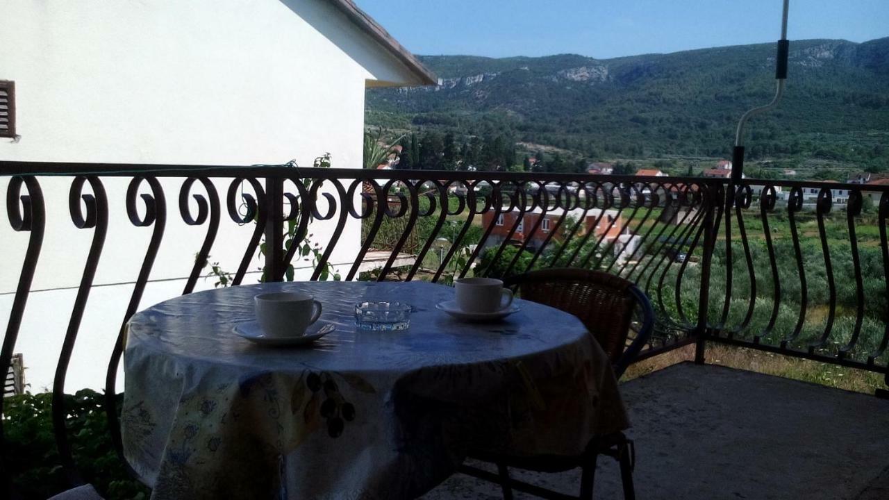 Studio With Balcony Jelsa (Hvar) Exterior foto